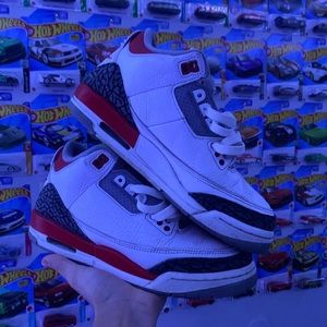 Jordan 3 fire reds